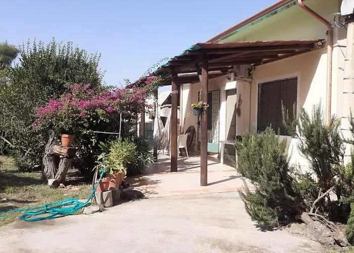 Nyaraló Isuedda Marrùbiu